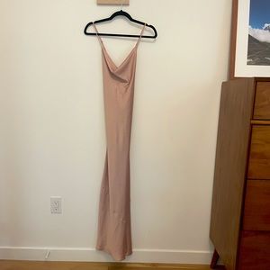 Show me your mumu dress, Tuscany maxi slip rose gold satin